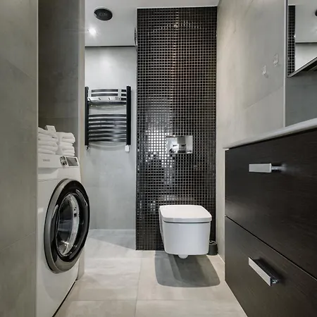 Srutowa - Przestronny W Centrum Z Parkingiem I Dwoma Tarasami - - Fair Apartment